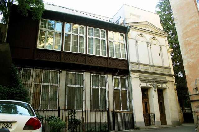 Отель Hotel Central Rustaveli Тбилиси-8